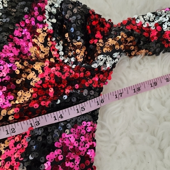 B. Darlin Long Sleeve Open Back Pattern Sequin Pull-On Dress. Size Small… - Picture 6 of 8